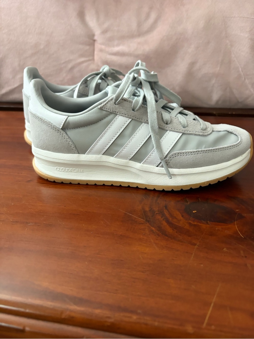 Adidas Run 70S 2.0